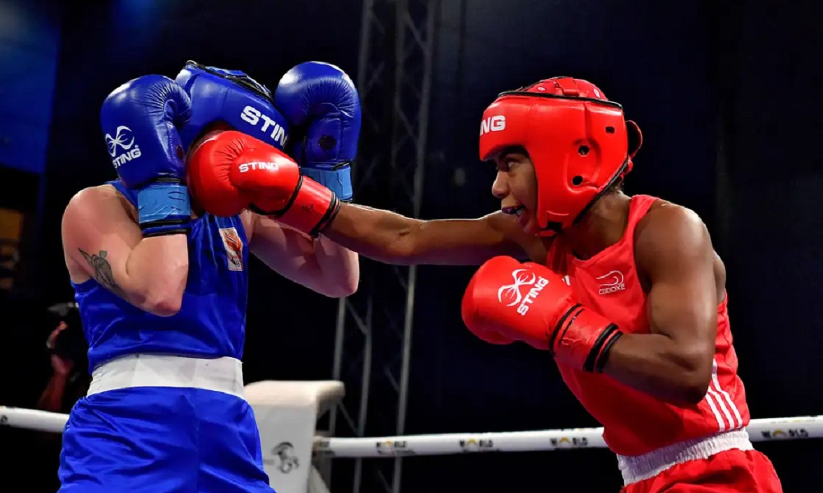 A primeira medalha do dia veio com Jucielen, que venceu a inglesa Vivien Parsons