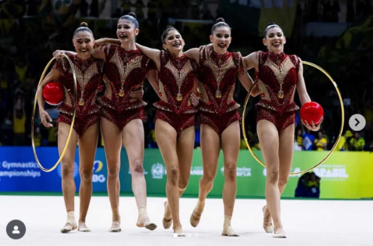 Ao som de 'Evidências', ginastas brasileiras conquistaram outra medalha de prata neste domingo (24/8)