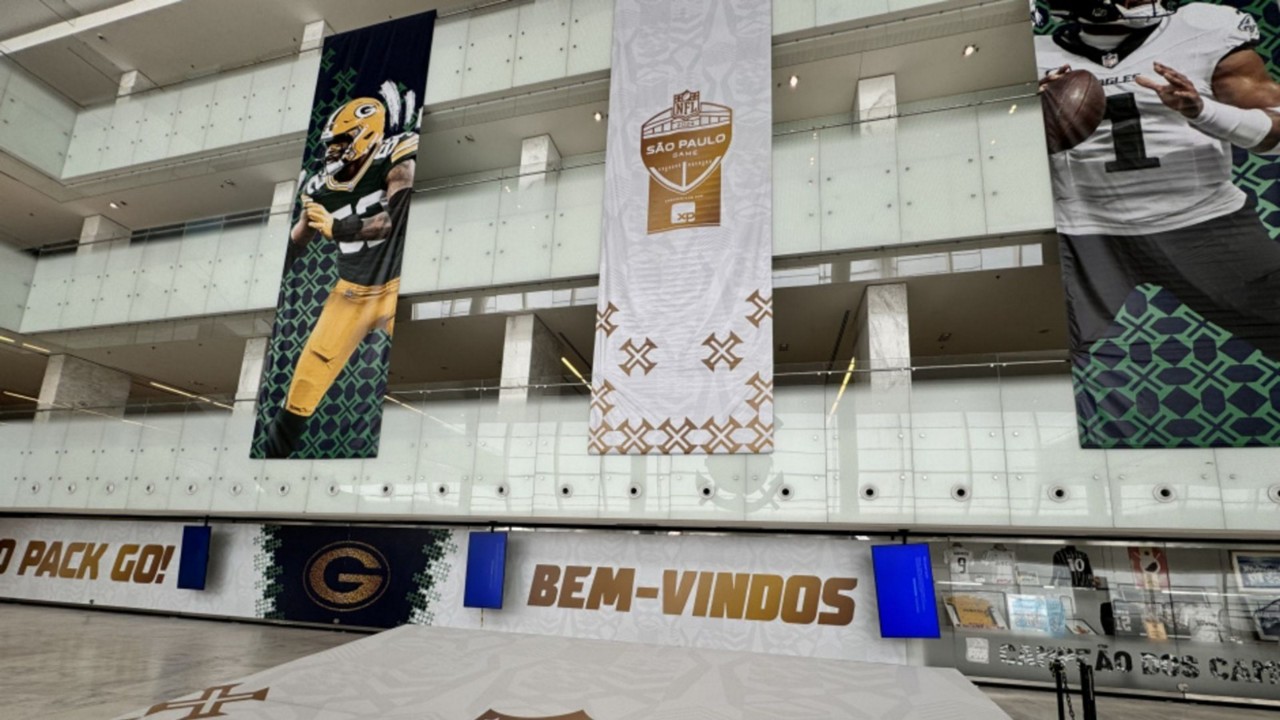 Arena Corinthians, palco do confronto entre Eagles e Packers, está devidamente caracterizada para o duelo da NFL