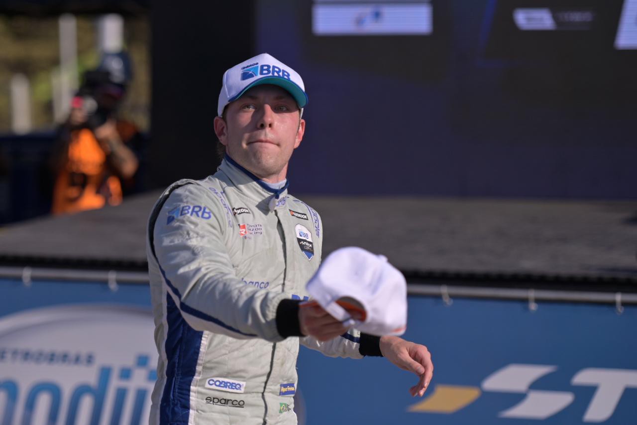 Piloto Enzo Elias classificou o público como o maior destaque da etapa da Stock Car BH