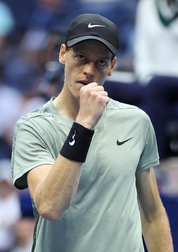Sinner é o atual número 1 do mundo e vai brigar pelo seu primeiro título de US Open