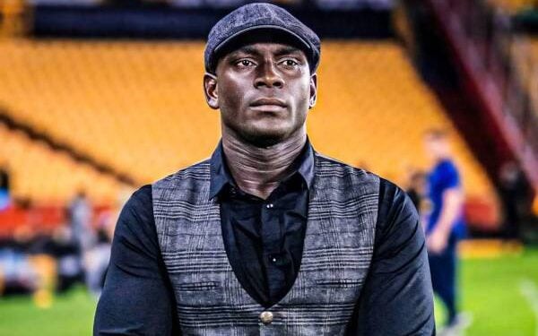 Segundo Castillo, técnico do Barcelona de Guayaquil (Foto: Reprodução)