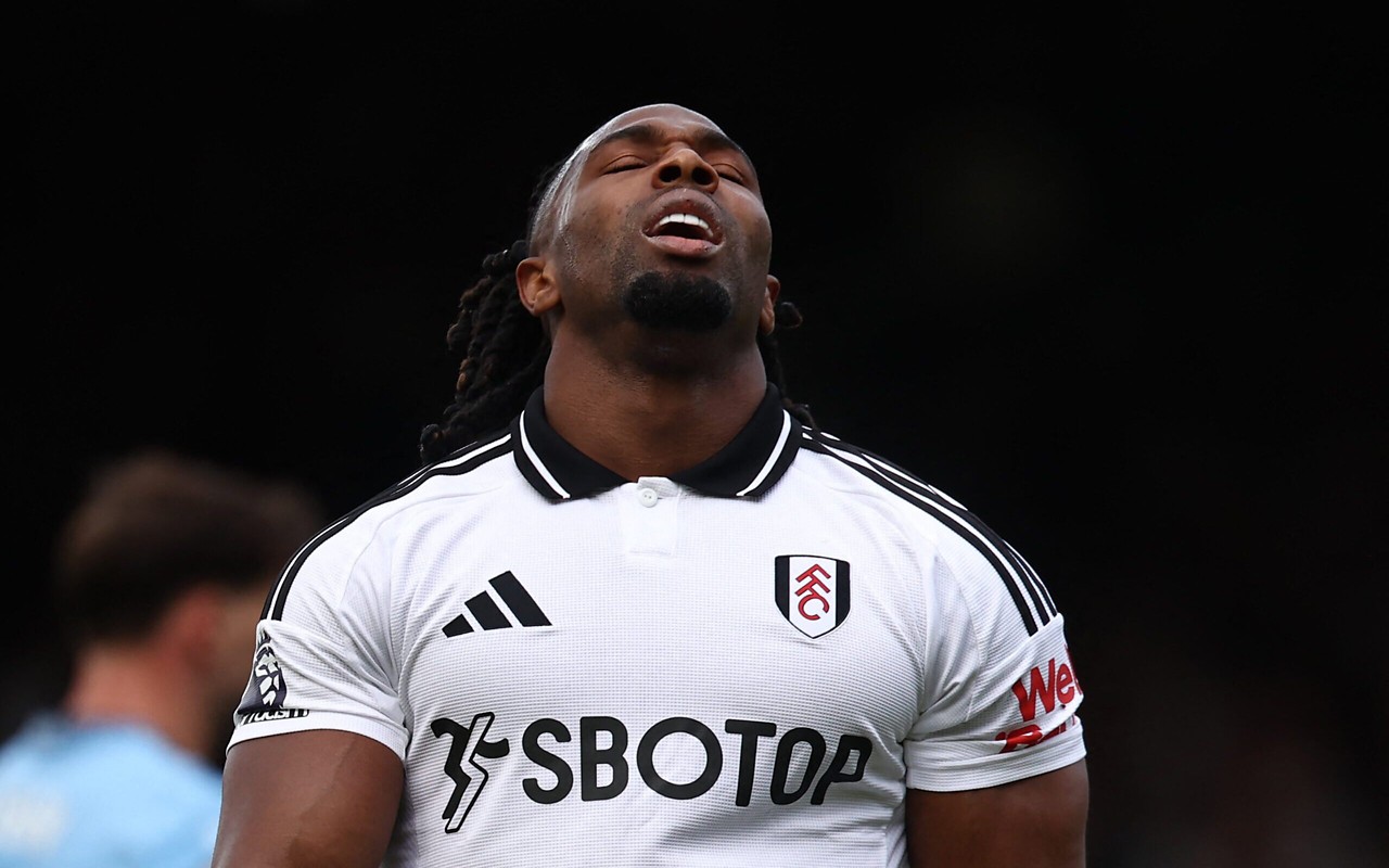 Adama Traoré, do Fulham (Foto: Anne-Christine Poujoulat/AFP)