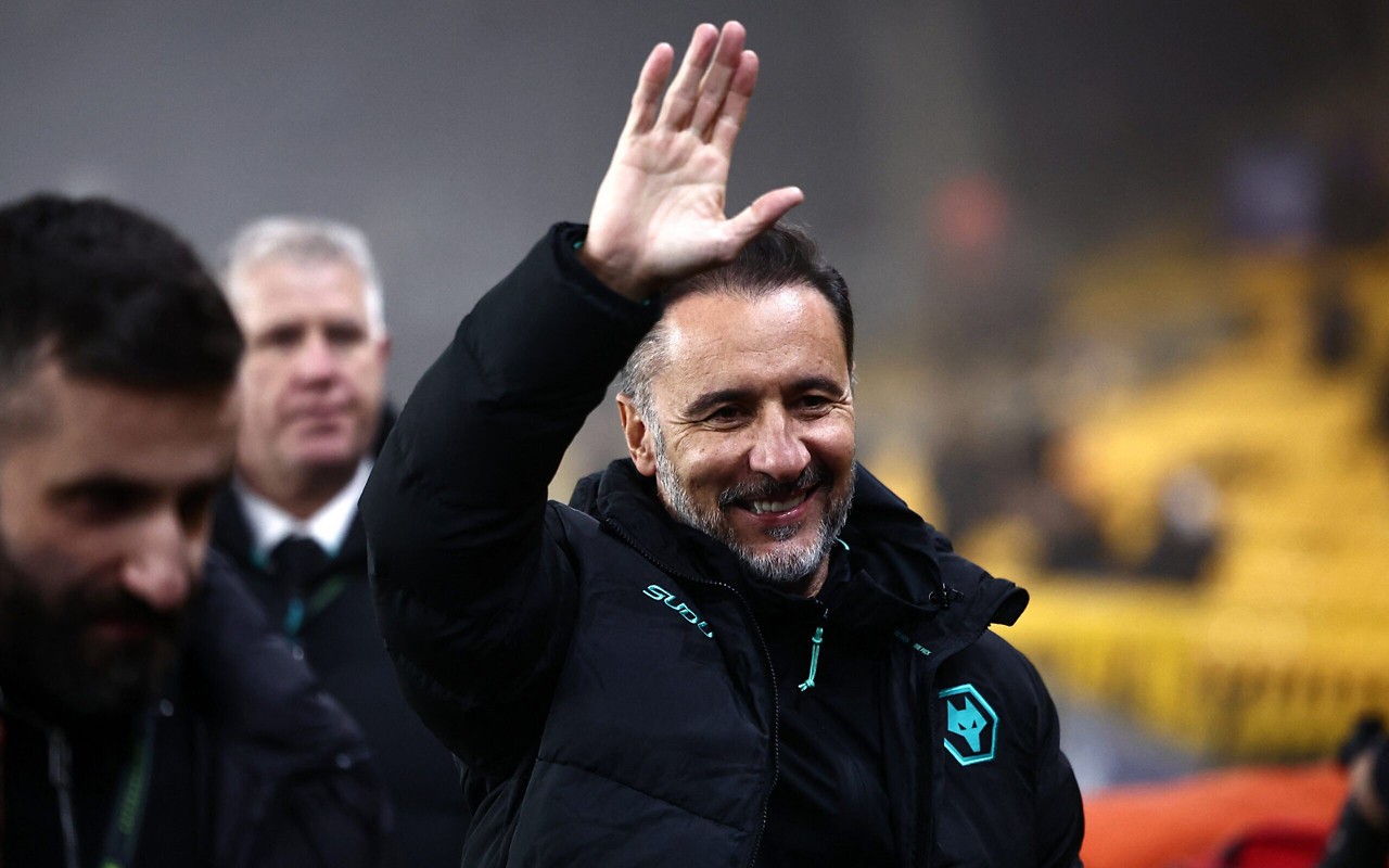 Vítor Pereira tirou o Wolverhampton da zona do rebaixamento na Premier League (Foto: Henry Nicholls / AFP)