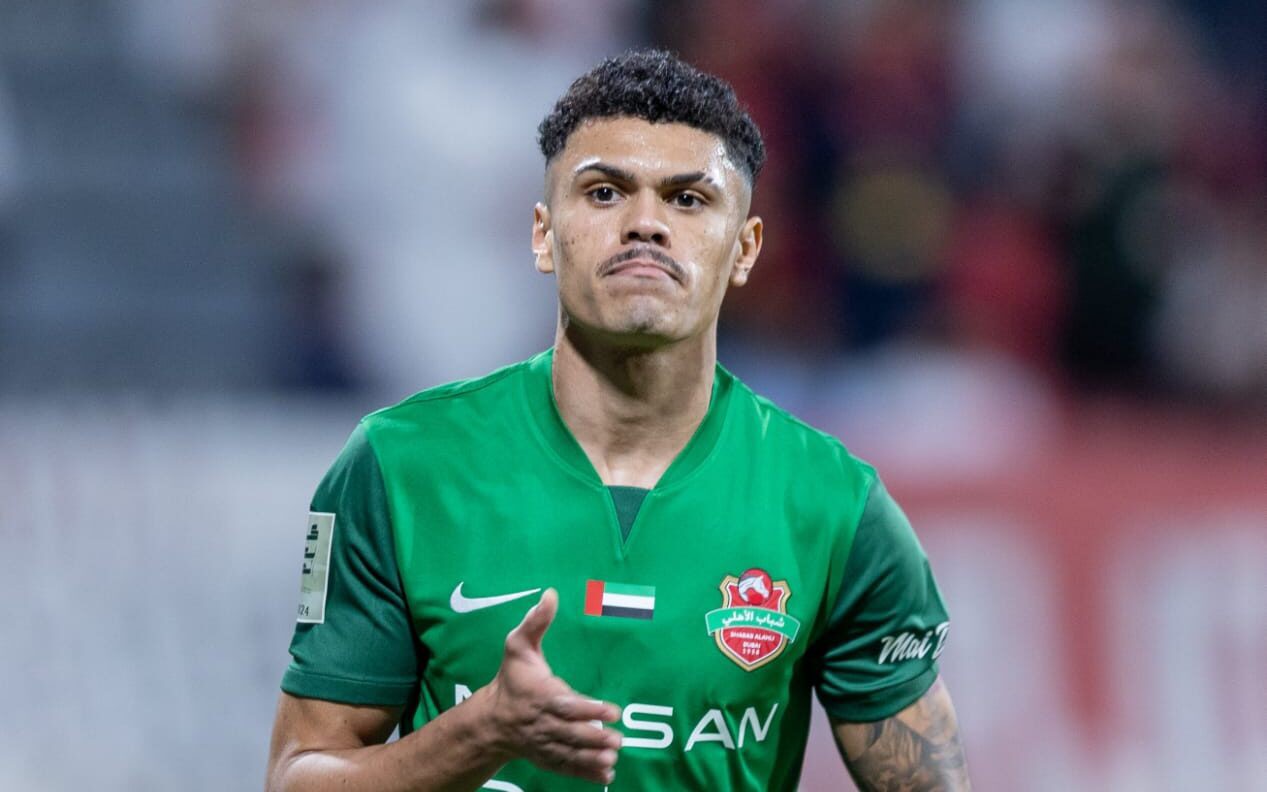 Mateusão em ação pelo Shabab Al Alhi, dos Emirados Árabes (Foto: Divulgação / Shabab Al Ahli)