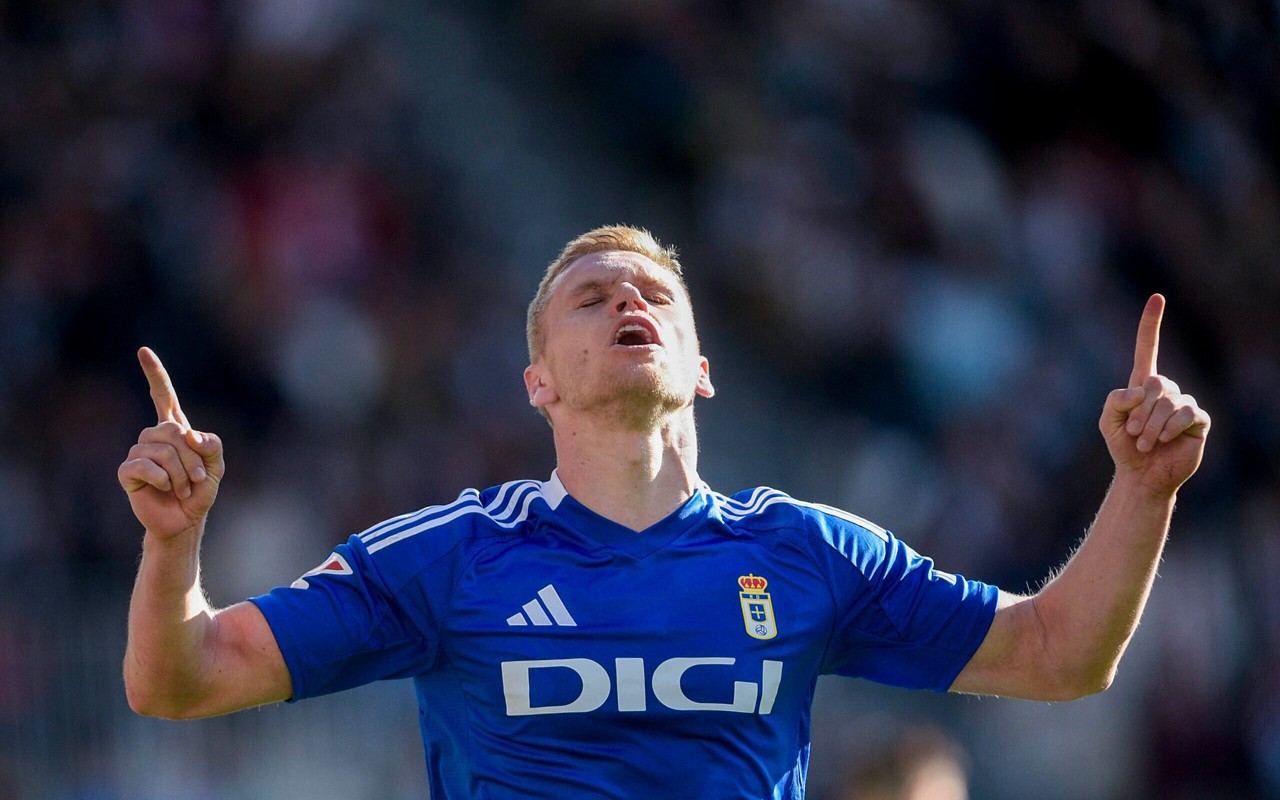 Alemão está em alta no Real Oviedo (Foto: Divulgação)