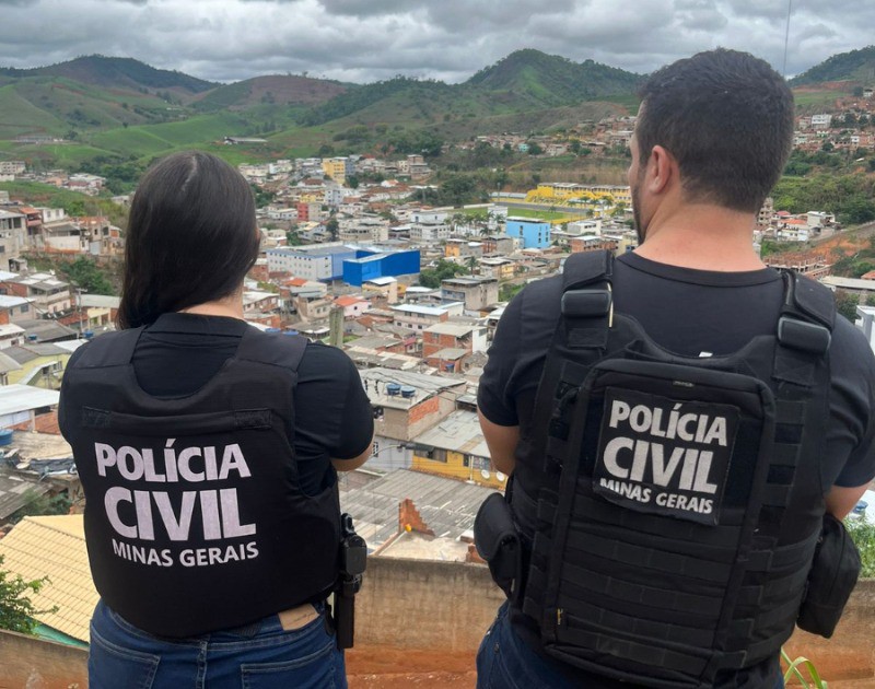 Ex-namorado é indiciado por feminicídio qualificado, asfixia, fraude processual e alteração da cena do crime, em Taiobeiras