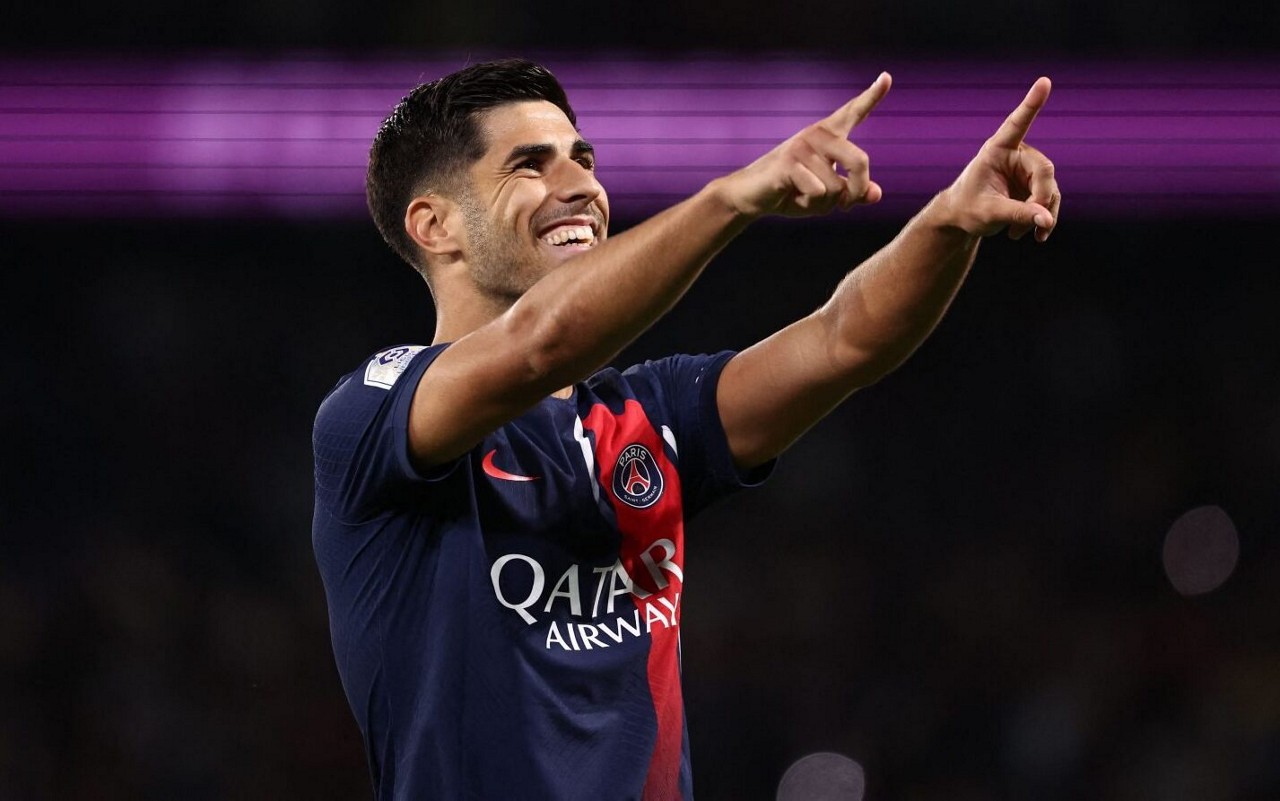 Marco Asencio chegou ao PSG em julho de 2023 (Foto: Franck Fife/AFP)