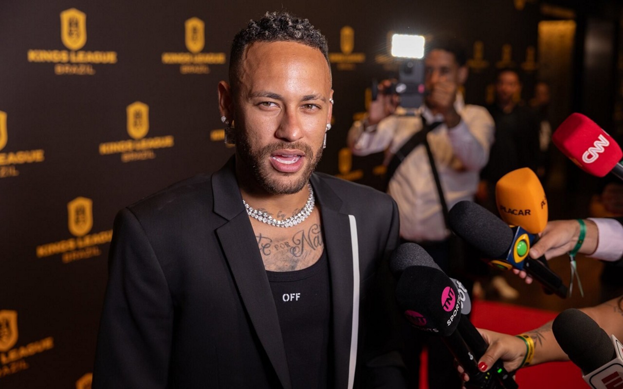 Neymar assinou contrato com a Cimed. (Foto: Kings League Brazil/Divulgação)