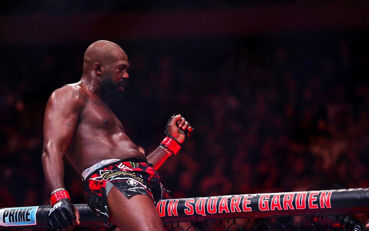 Jon Jones derrotou Stipe Miocic no UFC 309 (Foto: Sarah Stier/AFP)