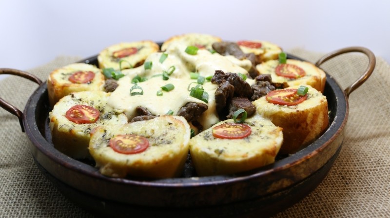 Festival Gastronômico de Salinas começa nesta sexta com pratos regionais e show da banda 14 Bis