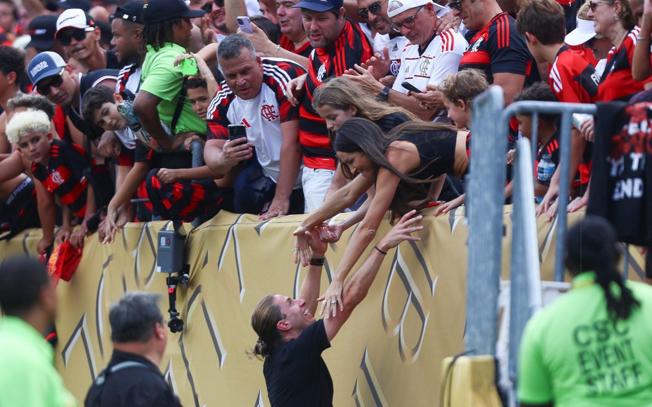 Filipe Luís comemora vitória contra o Chelsea no Mundial de Clubes. Foto: Gilvan de Souza/Flamengo