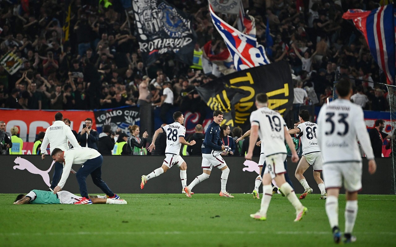Bologna se sagrou o grande campeão da Copa da Itália após derrotar o Milan (Foto: Isabella Bonotto/AFP)