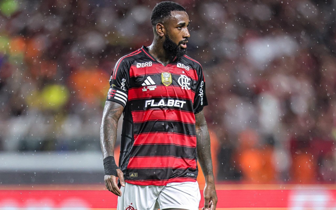 Gerson sofre inflamação no joelho esquerdo (Foto: Divulgação/Flamengo)