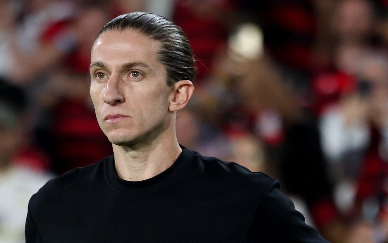 Filipe Luís durante jogo do Flamengo contra o Internacional pela Libertadores (Foto: Gilvan de Souza / Flamengo)