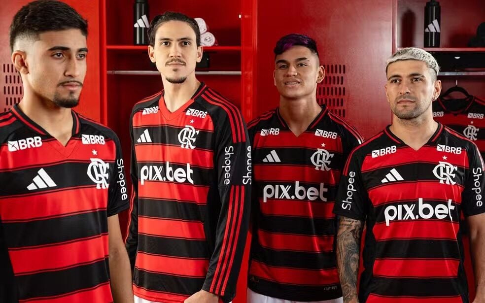 Flamengo lança uniforme principal para a temporada 2025 (Foto: Divulgação / Adidas)