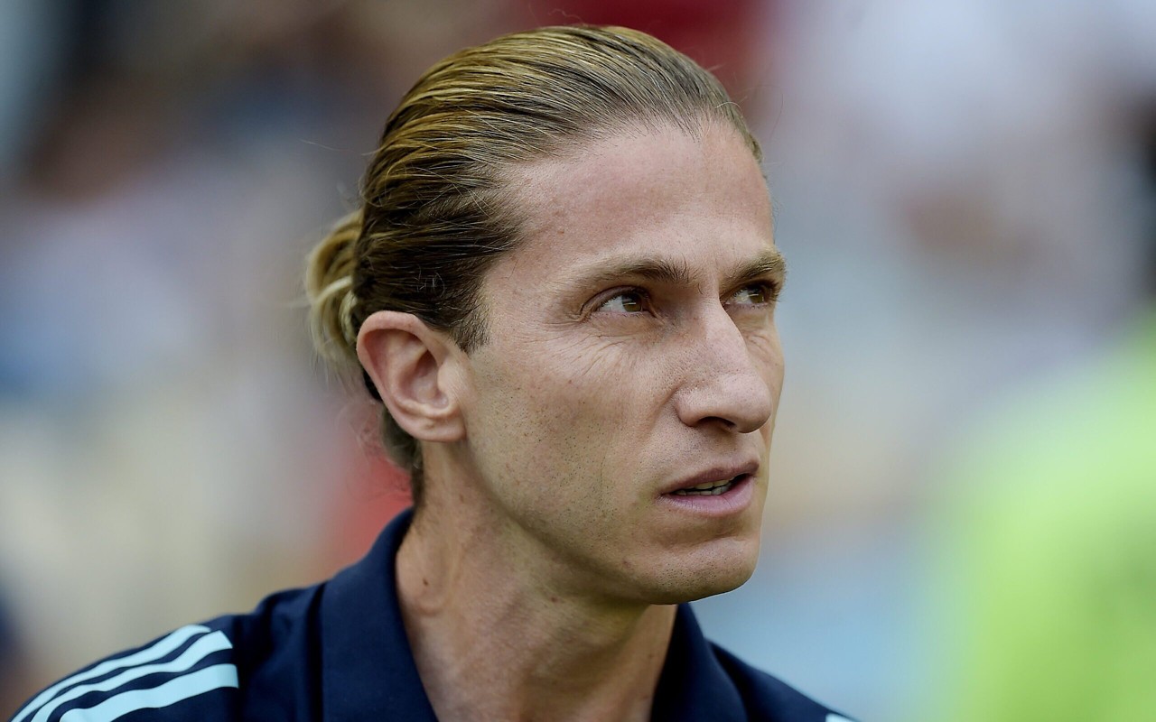 Filipe Luís durante partida do Flamengo (Foto: Alexandre Loureiro/AGIF)