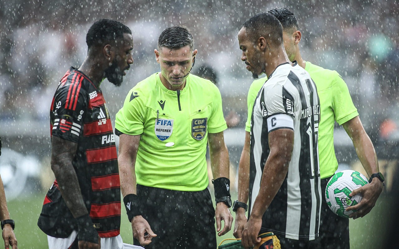 Flamengo e Botafogo se reencontram no dia 12 de fevereiro (Foto: Marcos Junior/AGIF)