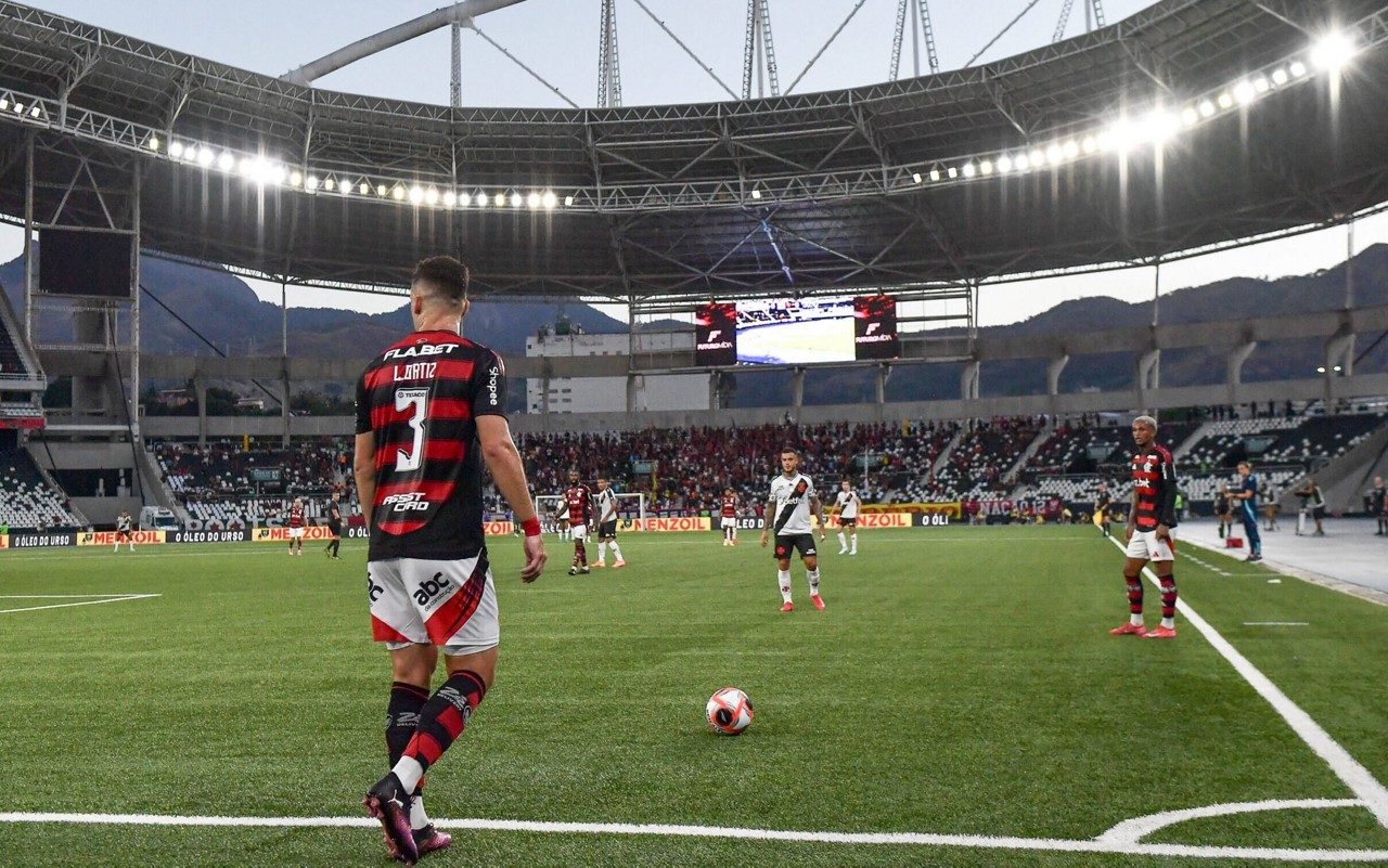 Flamengo e Vasco se enfrentam no próximo sábado (8), no Maracanã; saiba a parcial de ingressos vendidos (Foto: Thiago Ribeiro/AGIF)