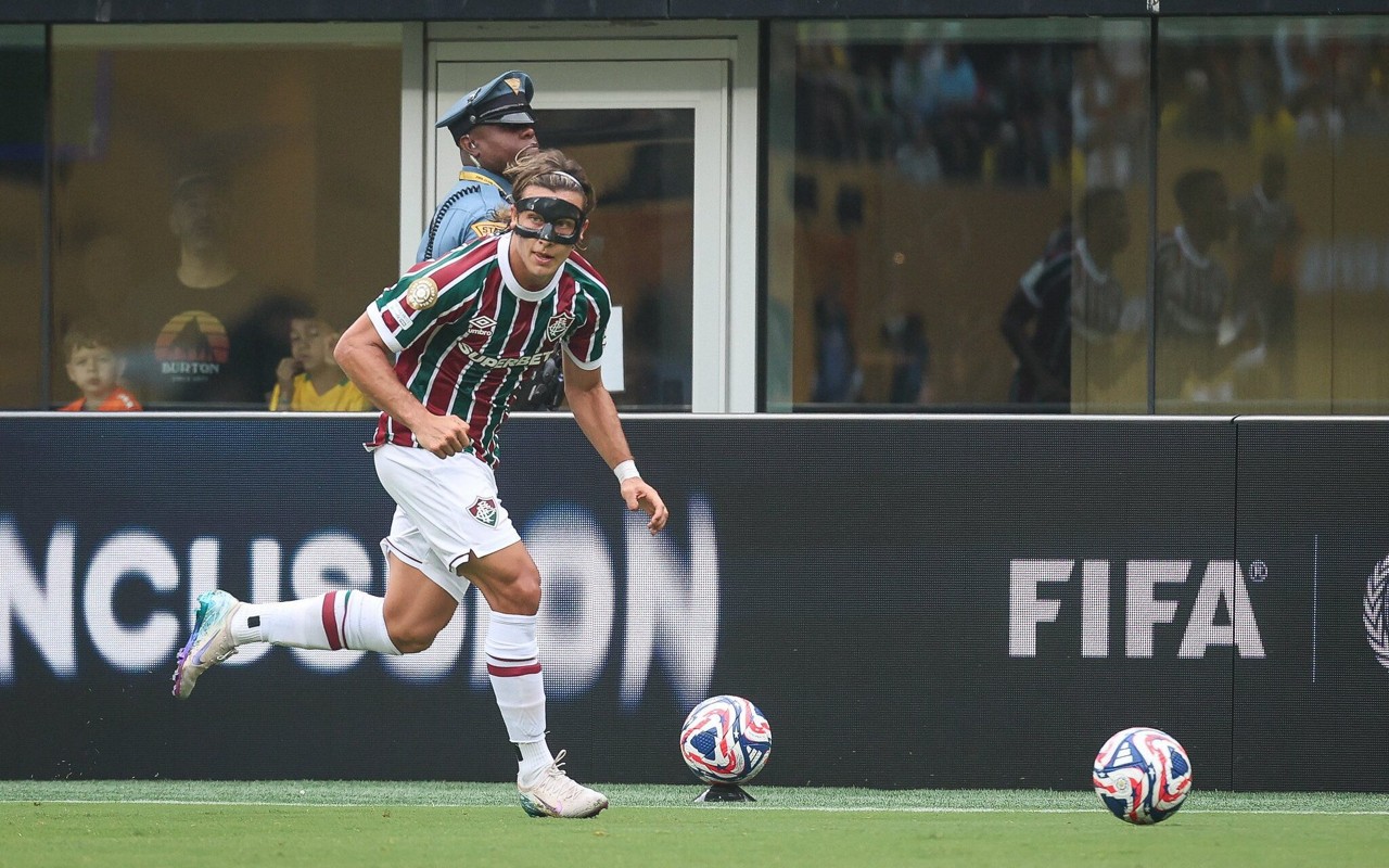 Canobbio em campo no jogo contra o Borussia (Foto: Marcelo Gonçalves/FFC)