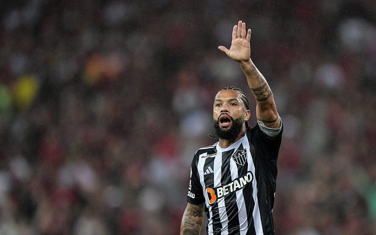 Reforço do Fluminense, Otávio em ação pelo Atlético-MG em 2024 (Foto: Thiago Ribeiro/AGIF)