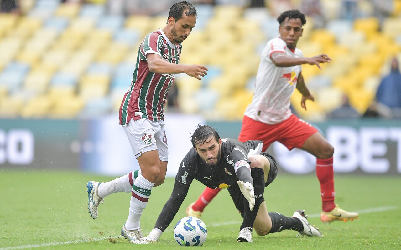 Fluminense venceu a primeira partida no Brasileirão (Foto: Thiago Ribeiro/AGIF)