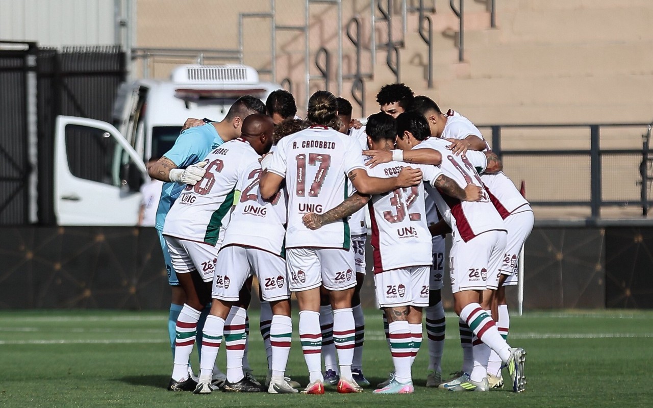 Fluminense na partida contra o Bragantino, em Bragança Paulista (Foto: Lcas Merçon / Fluminense)