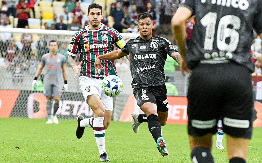 Fluminense e Santos já se enfrentaram 66 vezes pelo Brasileirão, com leve vantagem para o time carioca. (Mailton Santana / Fluminense)
