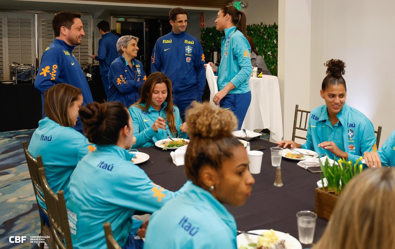 Seleção Feminina começou a se apresentar para amistosos contra os Estados Unidos