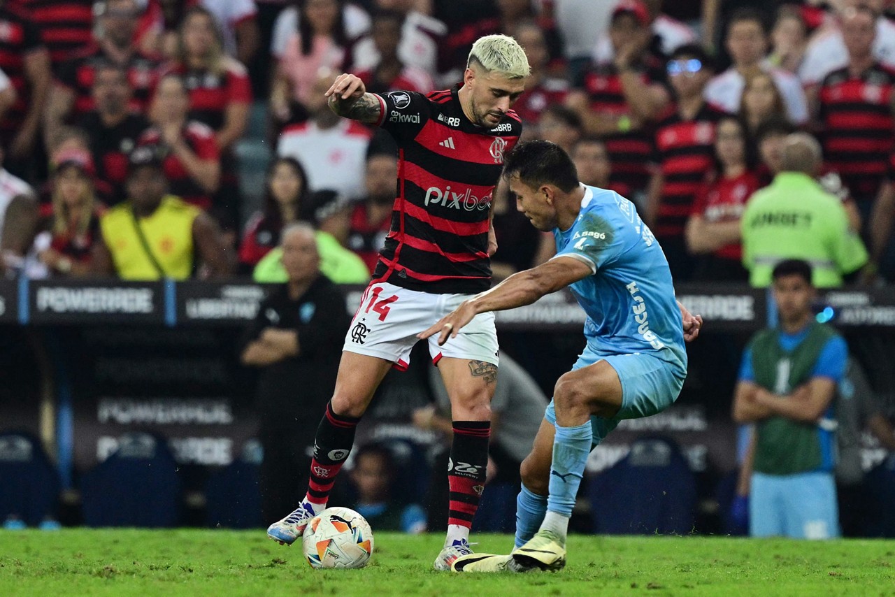Flamengo visita Bolívar e busca vaga nas quartas de final da Libertadores