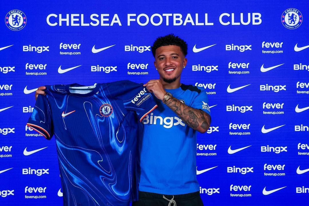 Sancho negociou saída após perder espaço no Manchester United