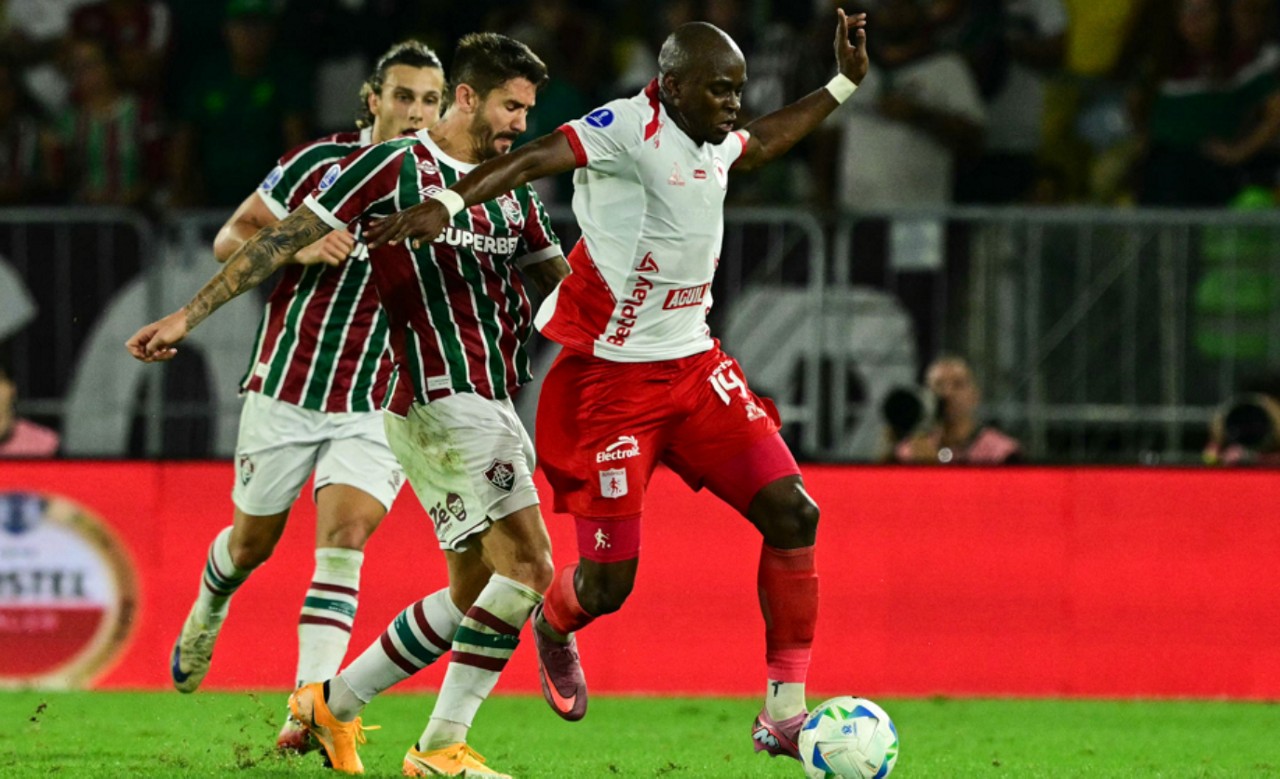 O Fluminense venceu o América de Cali por 2 a 0 nesta terça-feira (19), no Maracanã, e garantiu vaga nas quartas de final da Copa Sul-Americana