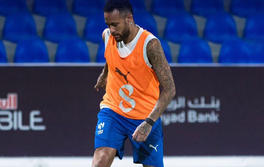 Neymar está próximo de voltar a jogar pelo Al Hilal 