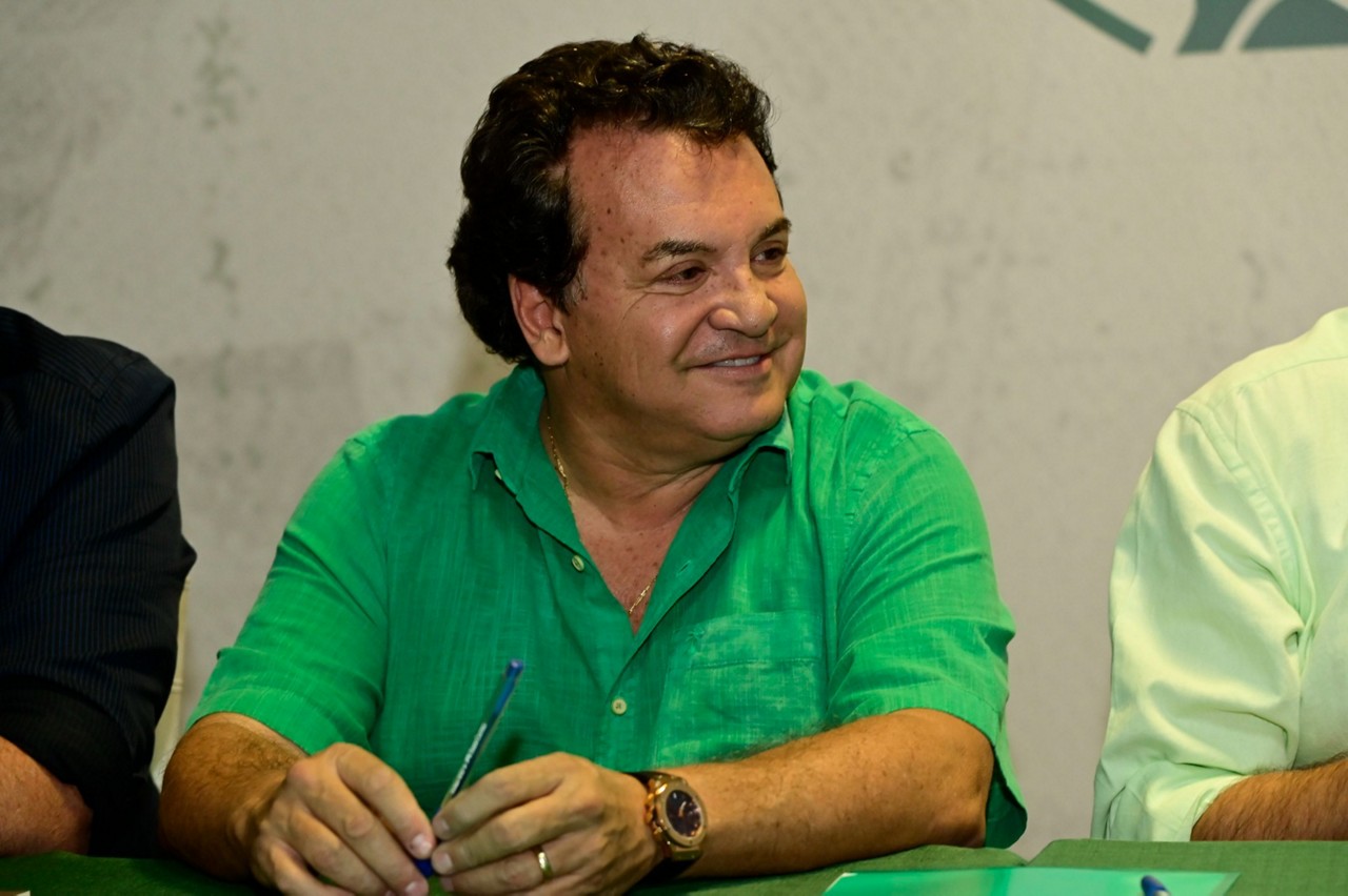 Presidente do América Alencar da Silveira Júnior