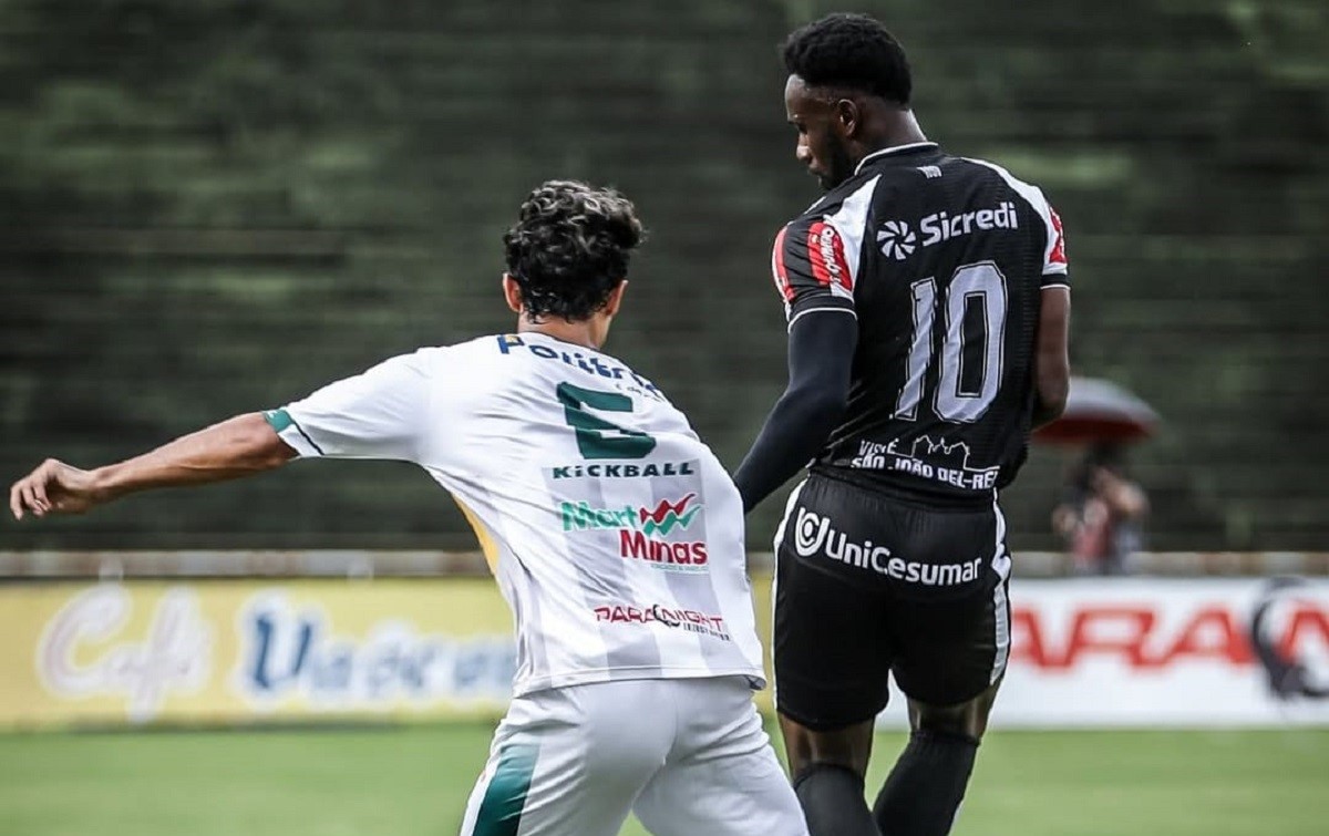 Uberlândia venceu o Athletic por 3 a 0