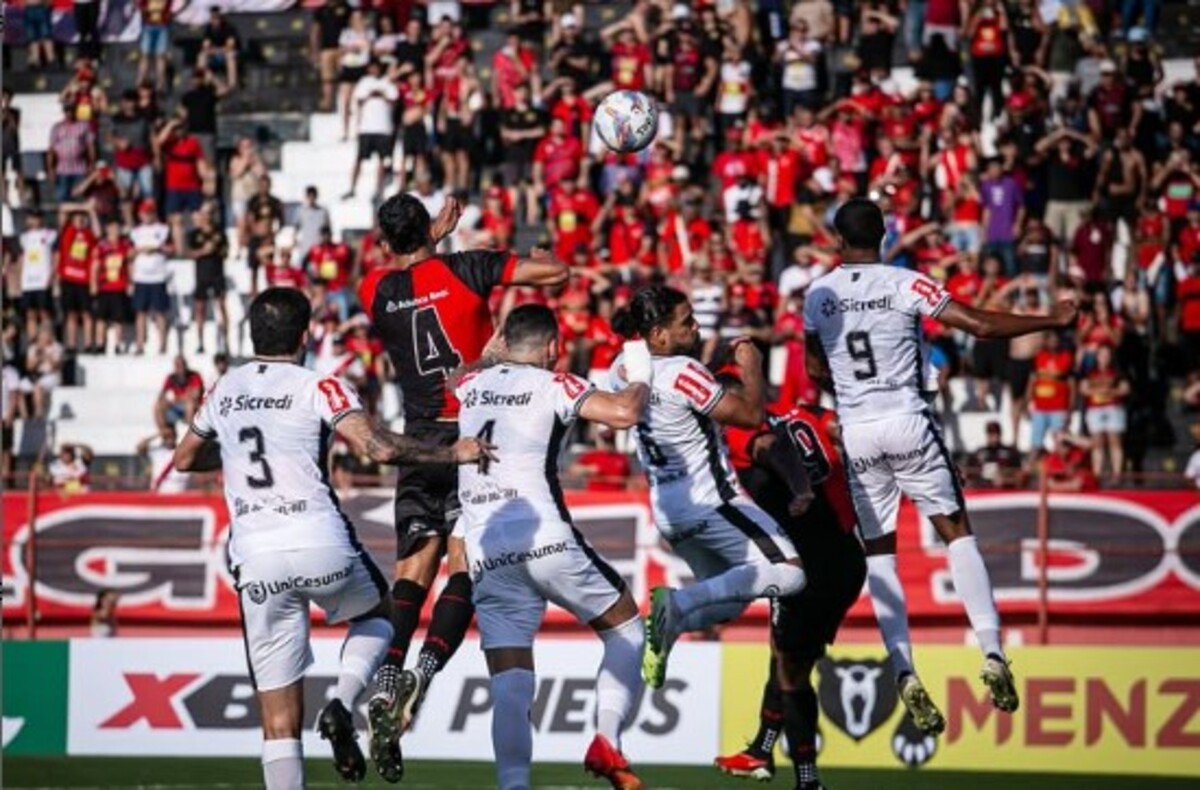 Athletic vence Pouso Alegre no primeiro jogo pelo Campeonato Mineiro