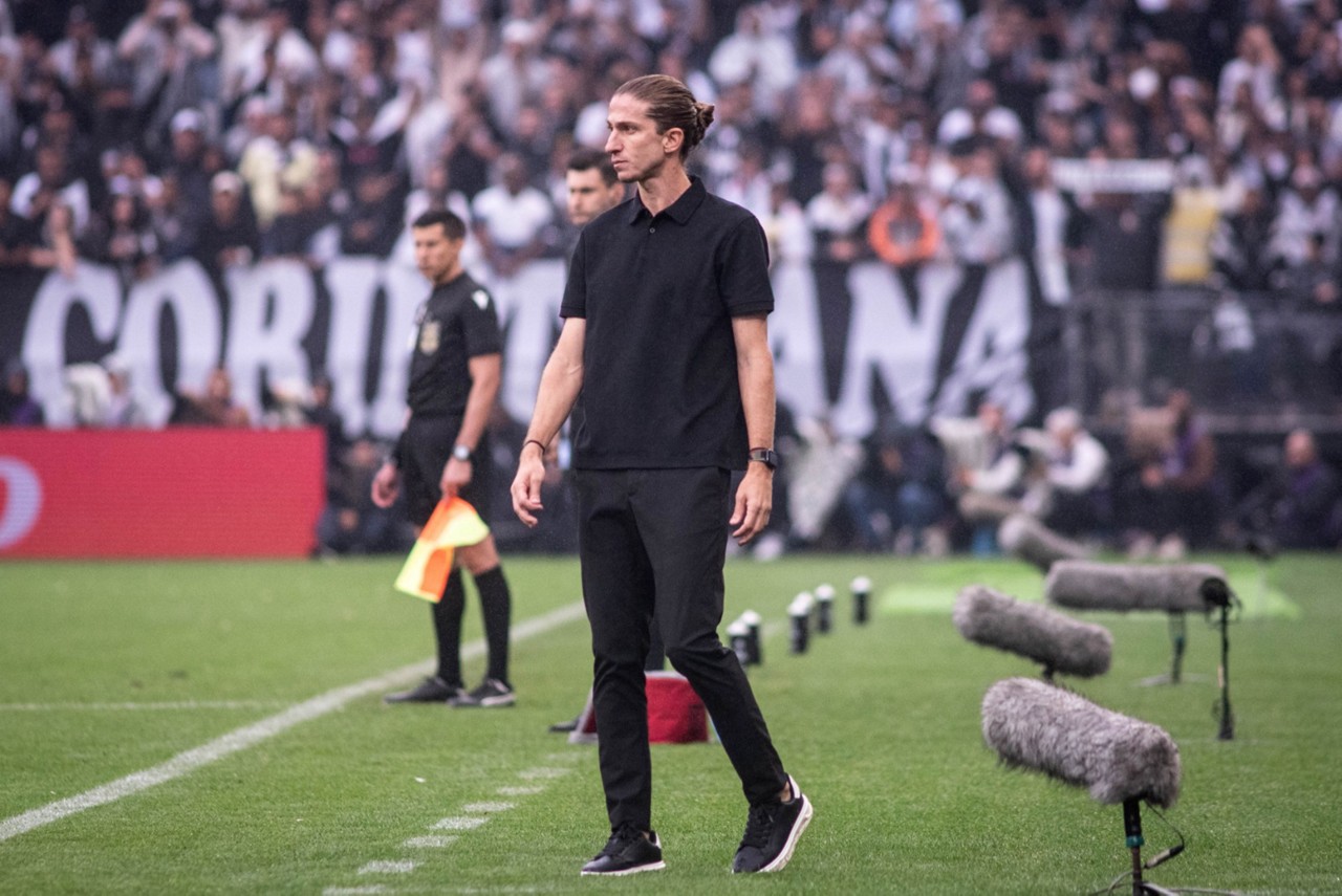 Técnico Filipe Luis, do Flamengo