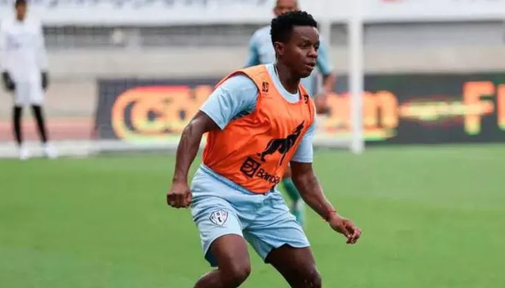 Meia Cazares. ex-Atlético e América