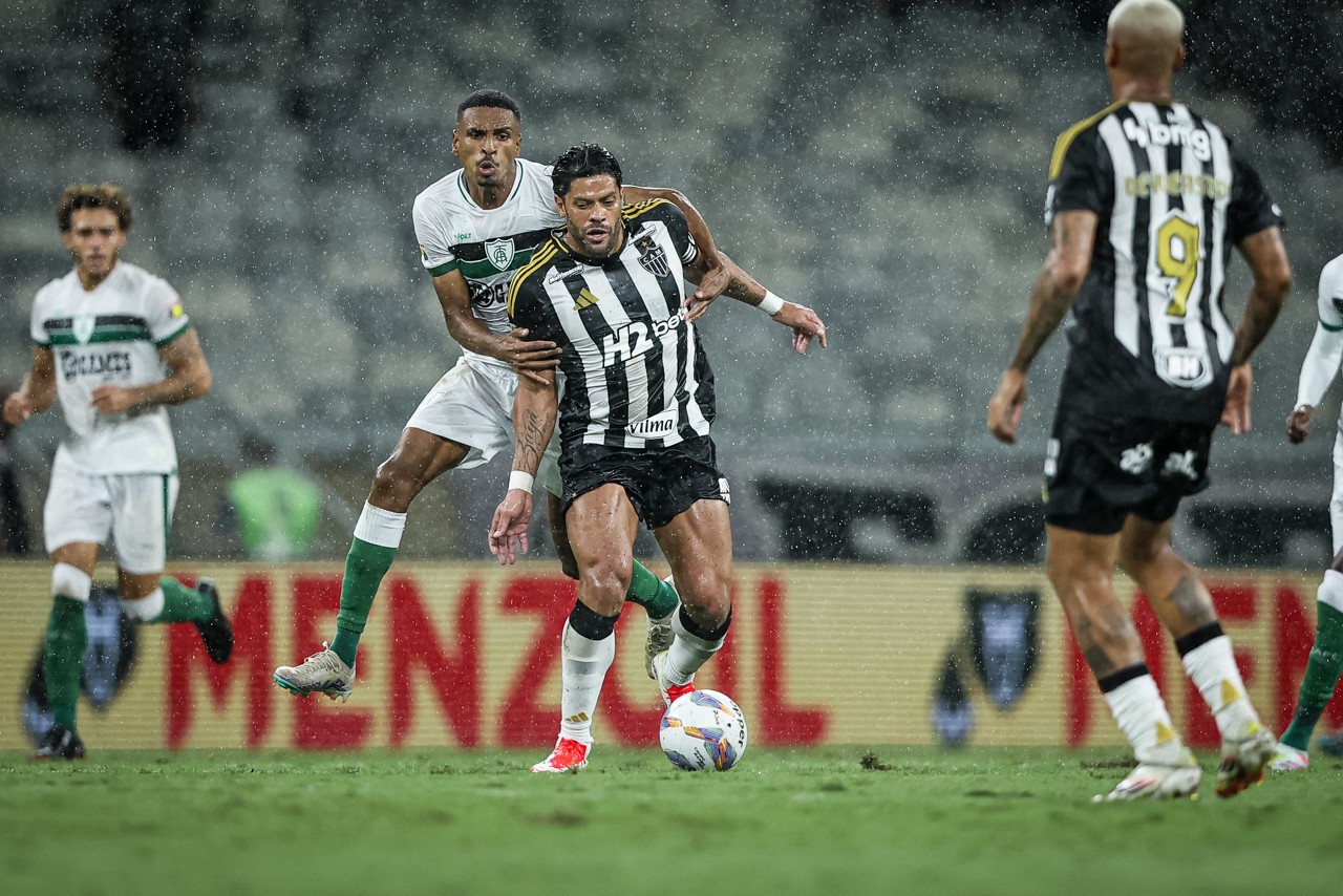 Confronto na fase de grupos terminou em 1 a 1