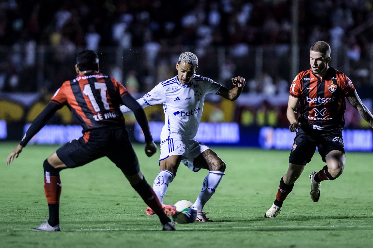 No ano ado, equipes empataram em 2 a 2 no Barradão, em Salvador