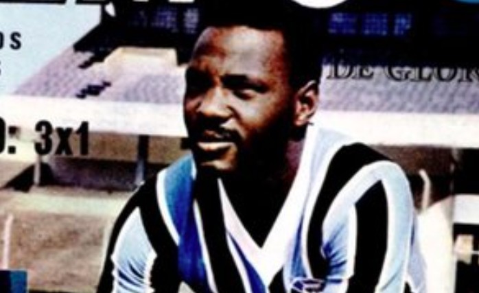 Dias depois de chegar do México como campeão do mundo, Everaldo foi imortalizado na memória do Grêmio