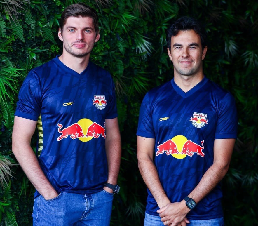 Verstappen e Péres foram os modelos do novo uniforme do Red Bull Bragantino