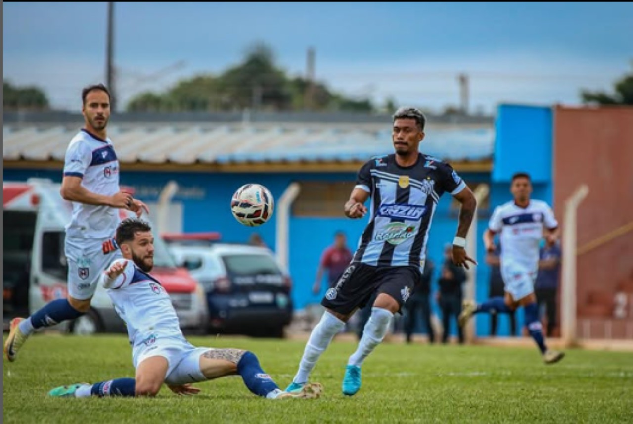 Itabirito foi até Campo Grande, no Mato Grosso do Sul, e conseguiu um empate diante do Operário-MS
