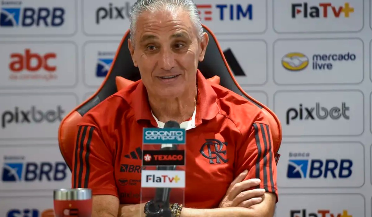 Com a saída de Tite, o ex-lateral Filipe Luís assumiu o cargo de treinador