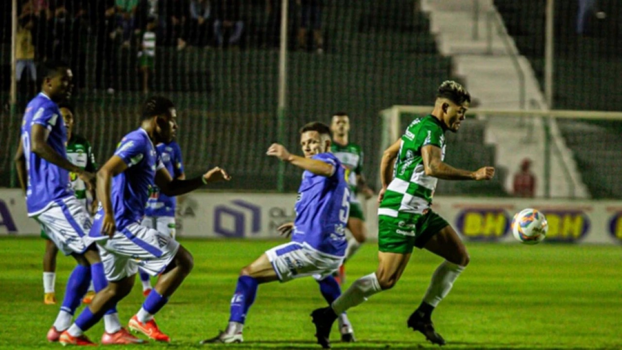 Clássico entre URT e Mamoré no Modulo 2 -Campeonato Mineiro