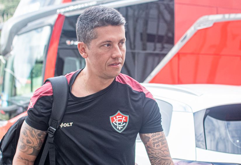 Carpini tem 40 anos e estava no São Paulo