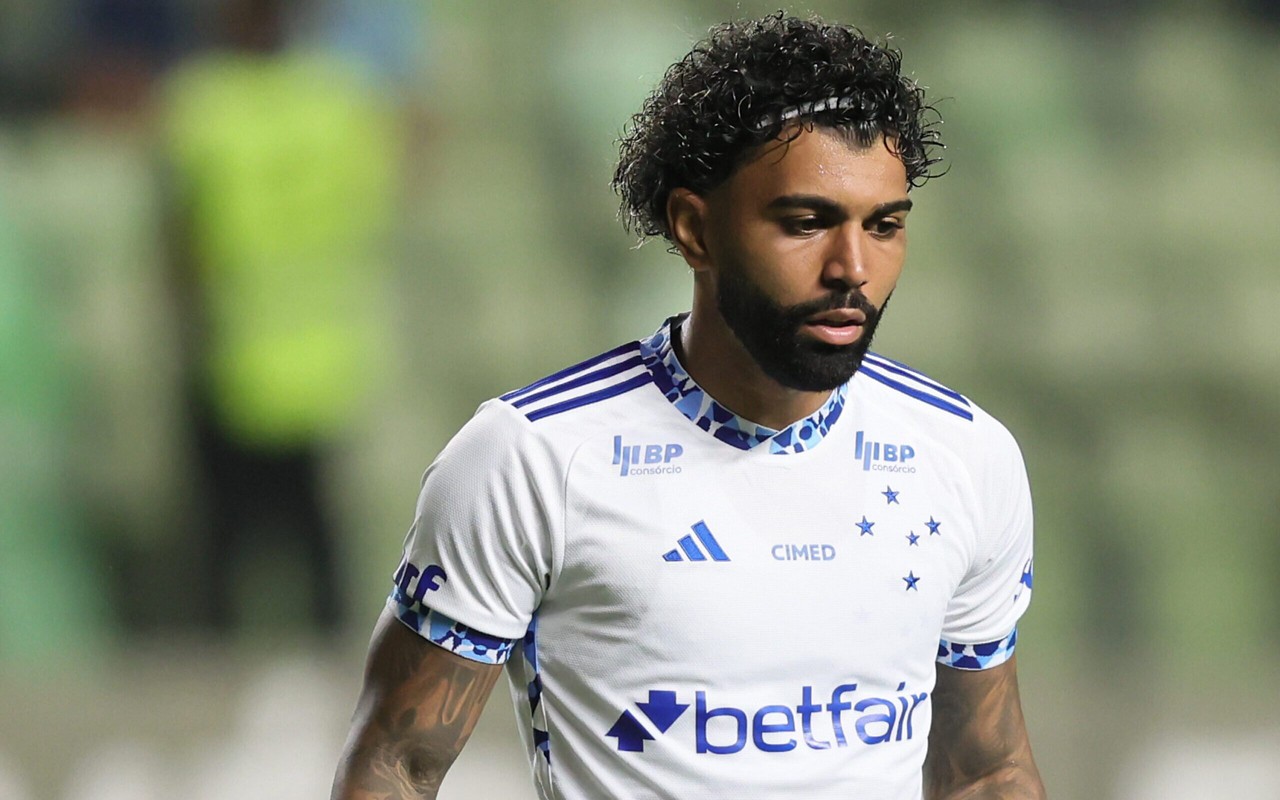 Gabriel Barbosa em ação pelo Cruzeiro no Campeonato Mineiro 2025. Foto: Gilson Lobo/AGIF