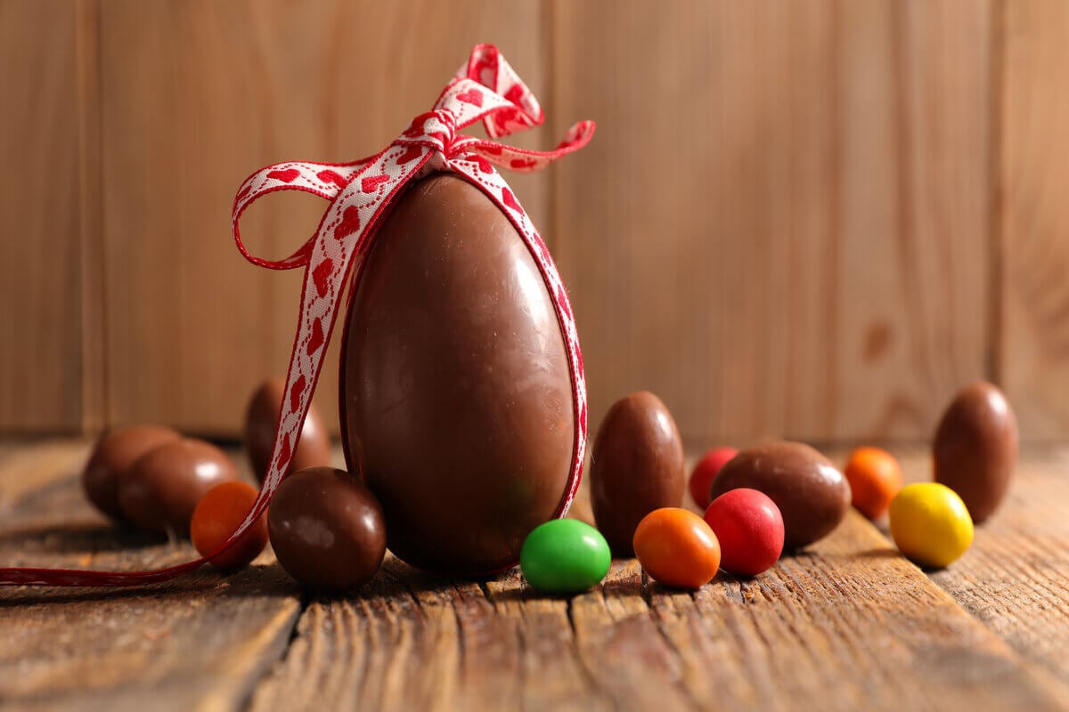  A tradição de presentear com ovos de chocolate também é própria dos católicos