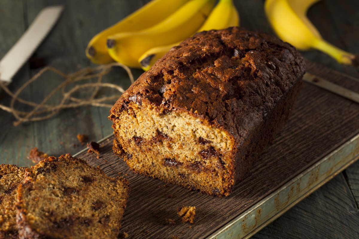 Pão de banana com chocolate