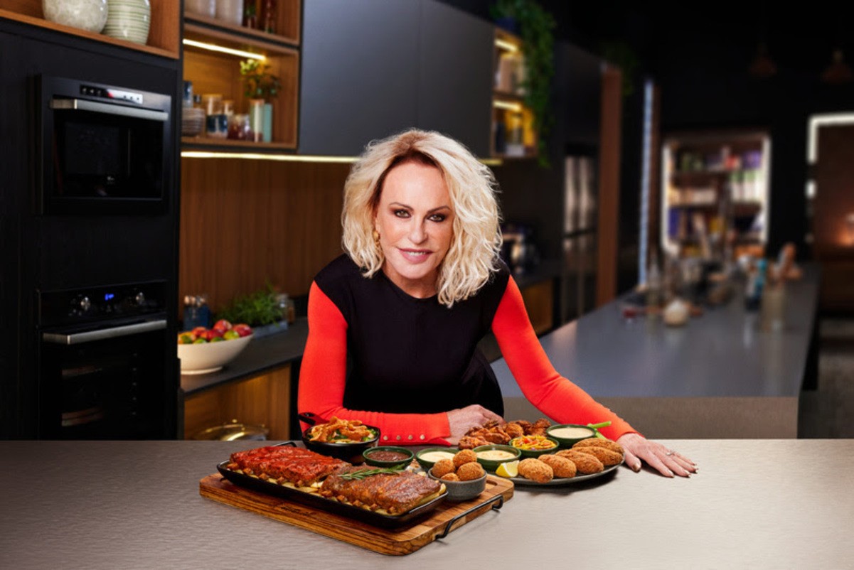 O "Chef de Alto Nível" é um reality show culinário exibido pela TV Globo, com apresentação de Ana Maria Braga